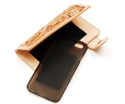 ウォレット型スマホケース